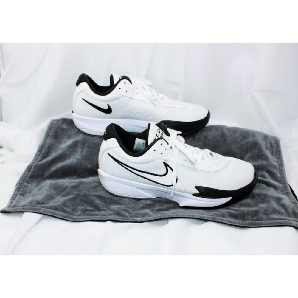 Nike GT Cut Academy FB2599-100 Mens 10.5 Basketball Shoes 'White Black' (100)